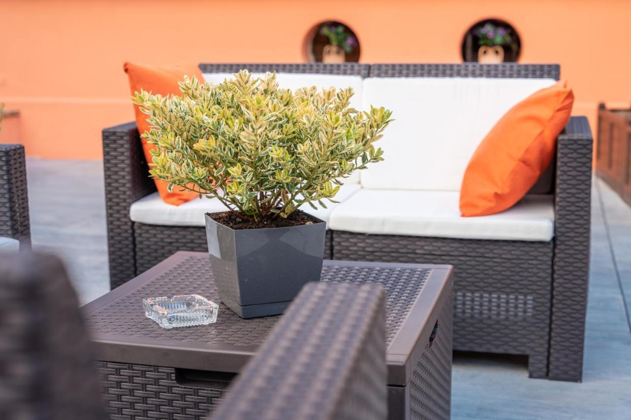 Albergo La Loggia Di San Martino กวลโด ตาดีโน ภายนอก รูปภาพ
