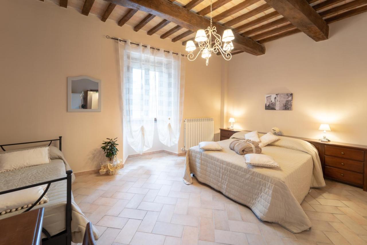 Albergo La Loggia Di San Martino กวลโด ตาดีโน ภายนอก รูปภาพ