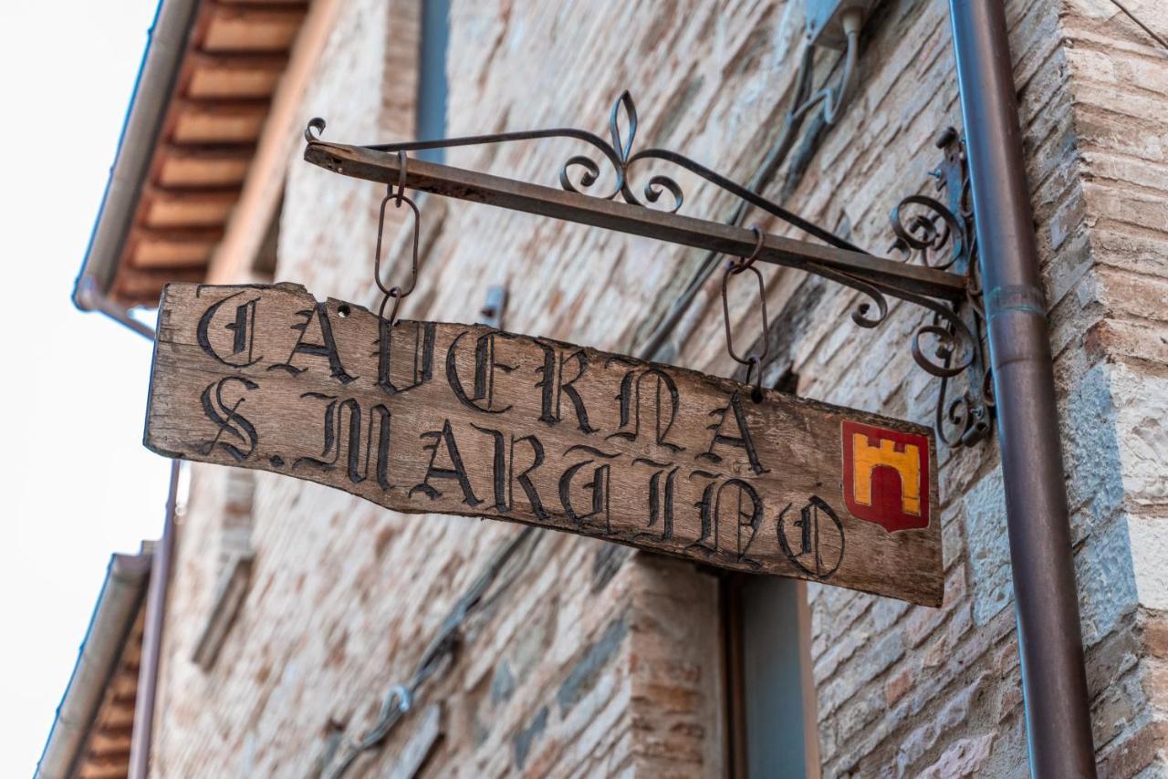 Albergo La Loggia Di San Martino กวลโด ตาดีโน ภายนอก รูปภาพ