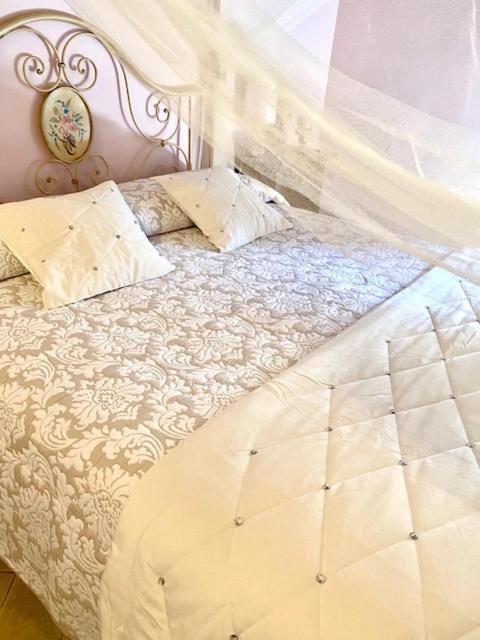 Albergo La Loggia Di San Martino กวลโด ตาดีโน ภายนอก รูปภาพ
